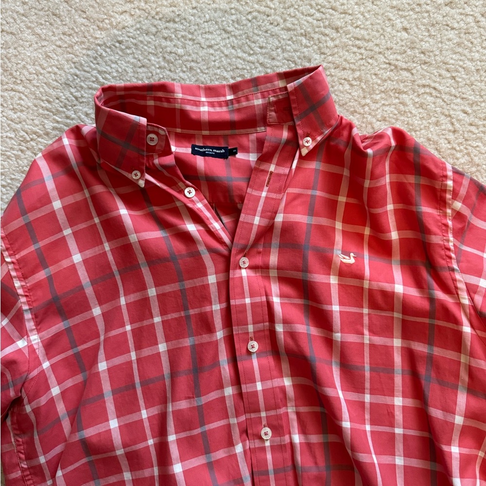 Southern marsh button down